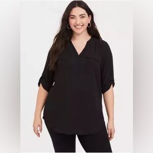 TORRID Blouse Black 2-Pocket Pullover, Tab Sleeves NEW Whimsigoth Goth Femine